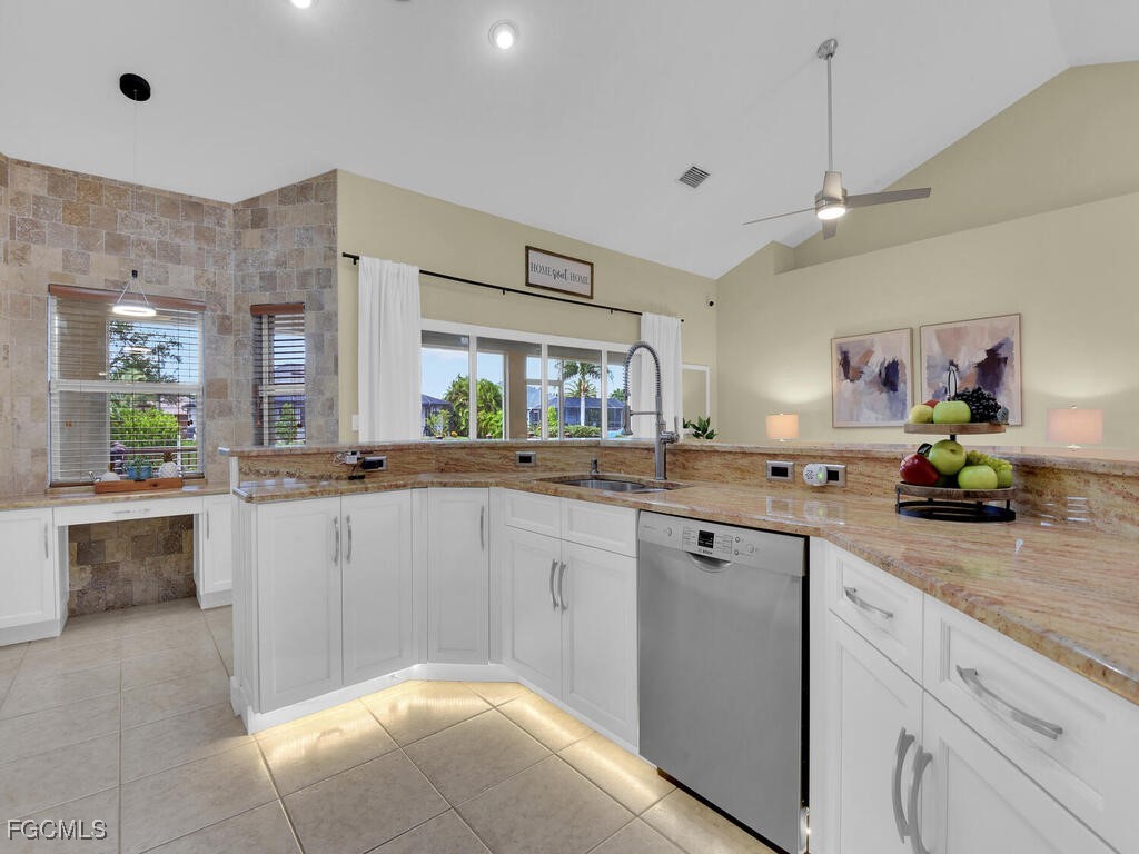 1201 SW 13th Street Cape Coral FL 33991 2025013156 image14