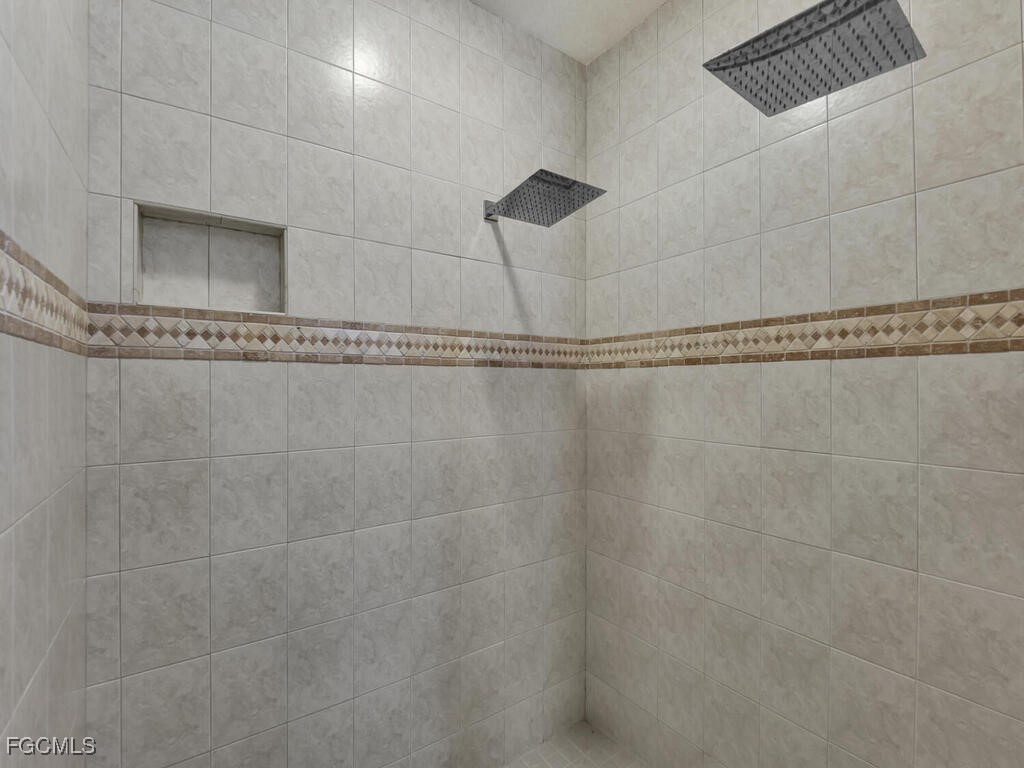 1201 SW 13th Street Cape Coral FL 33991 2025013156 image16