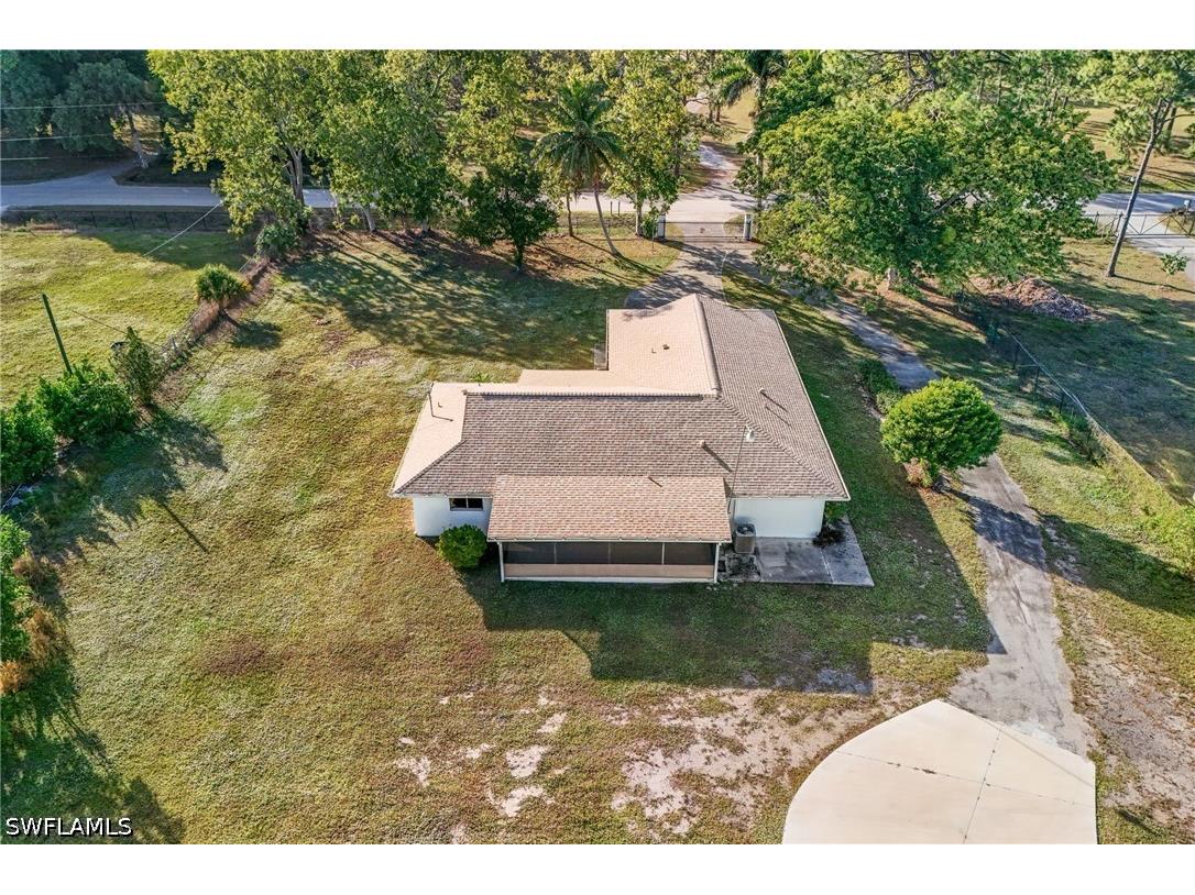 1201 Saint Clair Shores Road Naples FL 34104 226021489 image19