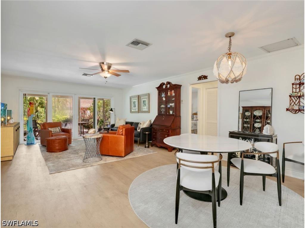 1201 Solana Road #7 Naples FL 34103 226020837 image6