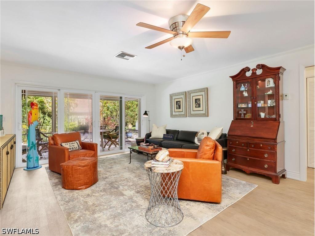 1201 Solana Road #7 Naples FL 34103 226020837 image7
