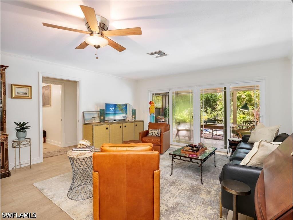 1201 Solana Road #7 Naples FL 34103 226020837 image8