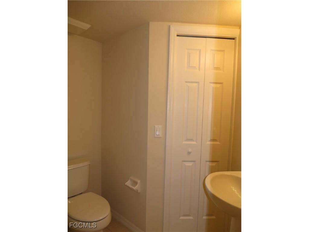 12010 Rock Brook Run #1701 Fort Myers FL 33913 2025009190 image6