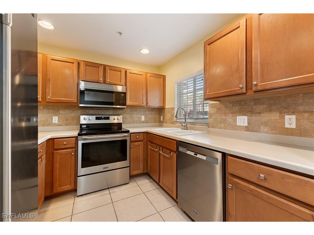 12010 Rock Brook Run #1704 Fort Myers FL 33913 225079036 image3