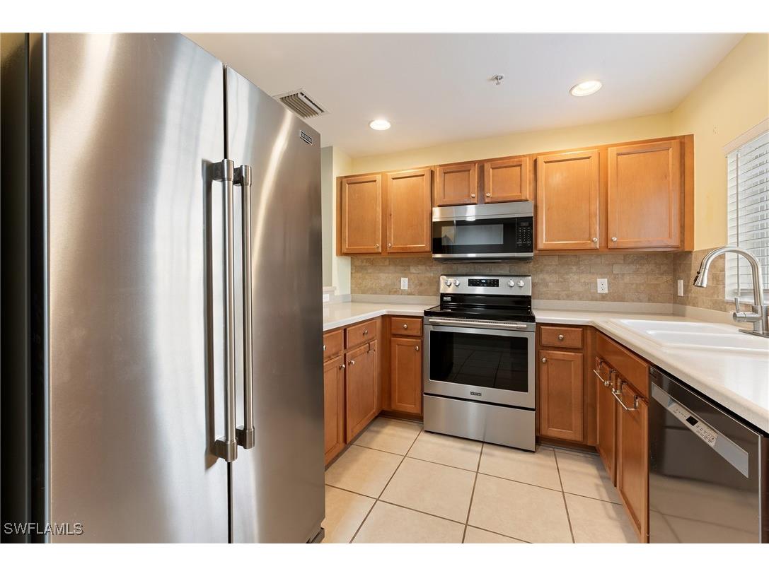 12010 Rock Brook Run #1704 Fort Myers FL 33913 226005272 image3