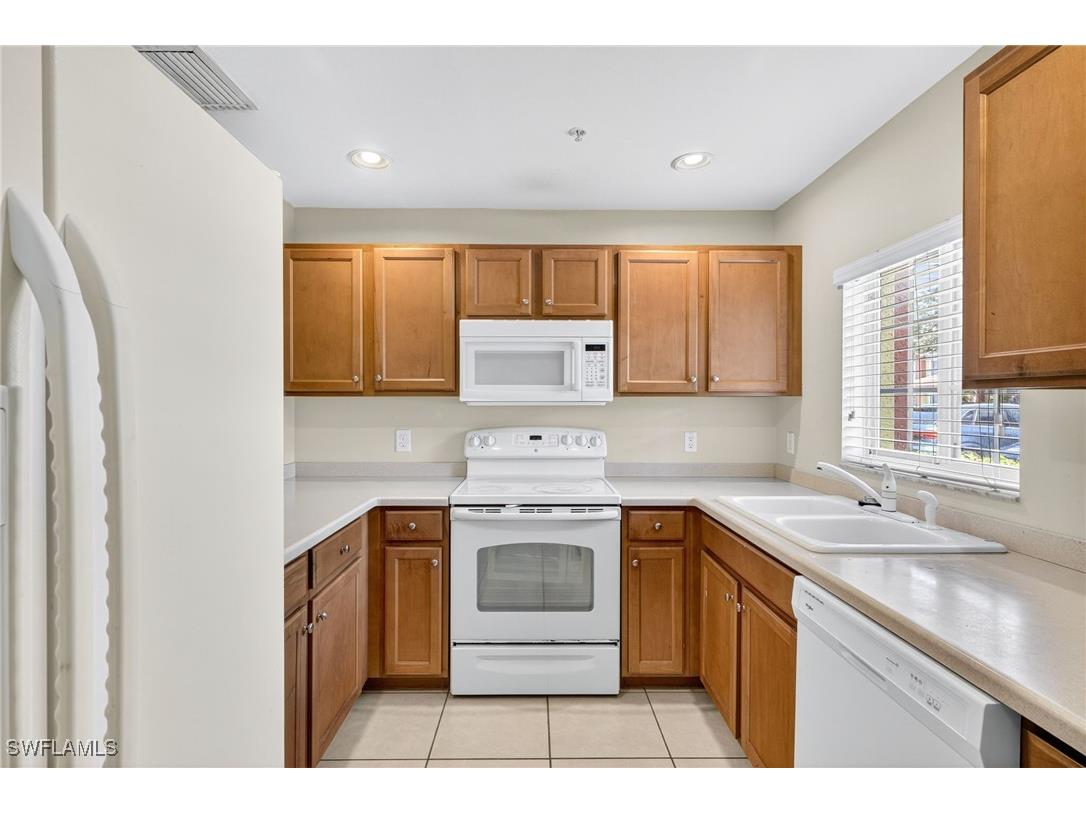 12010 Rock Brook Run #1706 Fort Myers FL 33913 225069331 image5