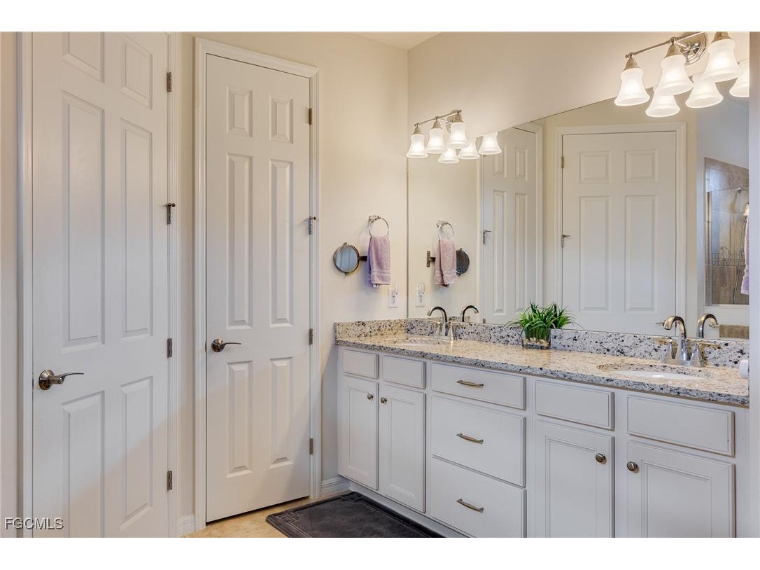 12015 Macquarie Way Fort Myers FL 33913 2026005117 image13