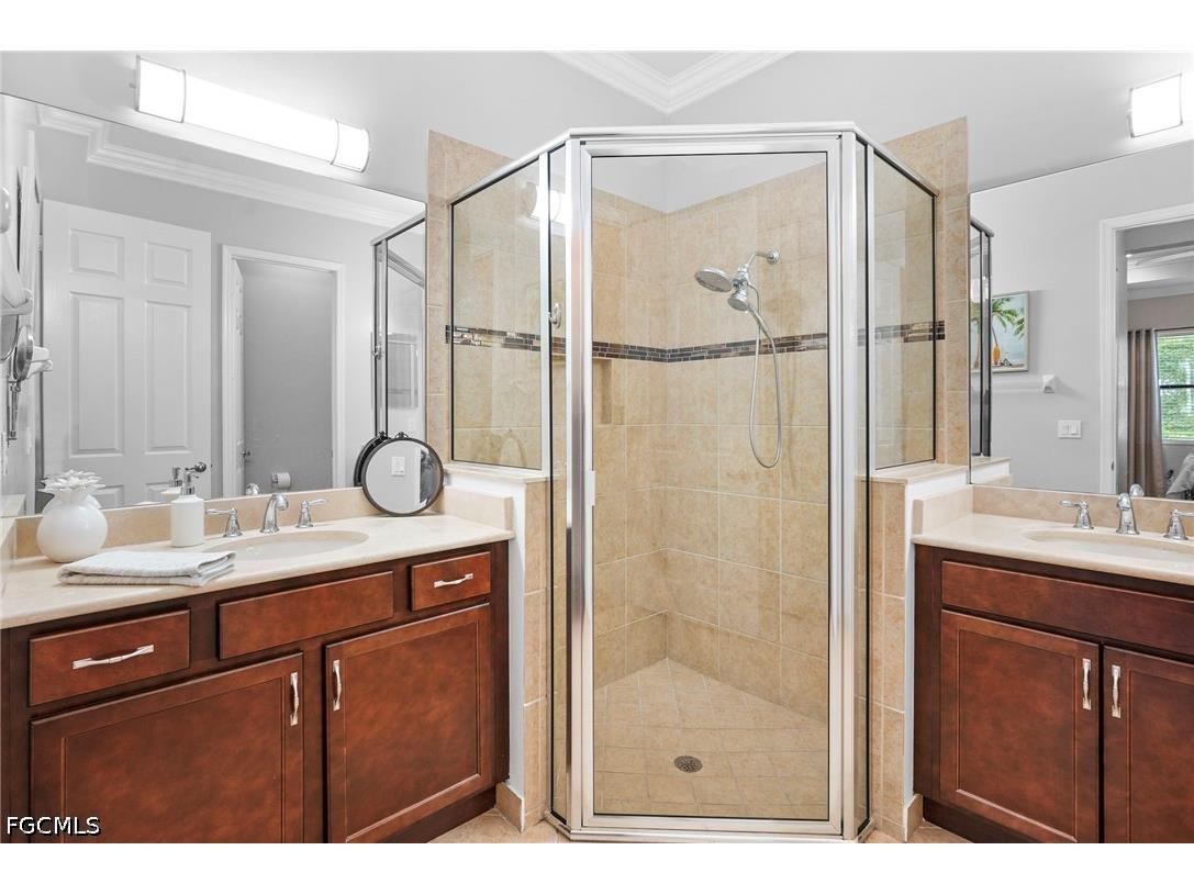 12016 Five Waters Circle Fort Myers FL 33913 2025009586 image40