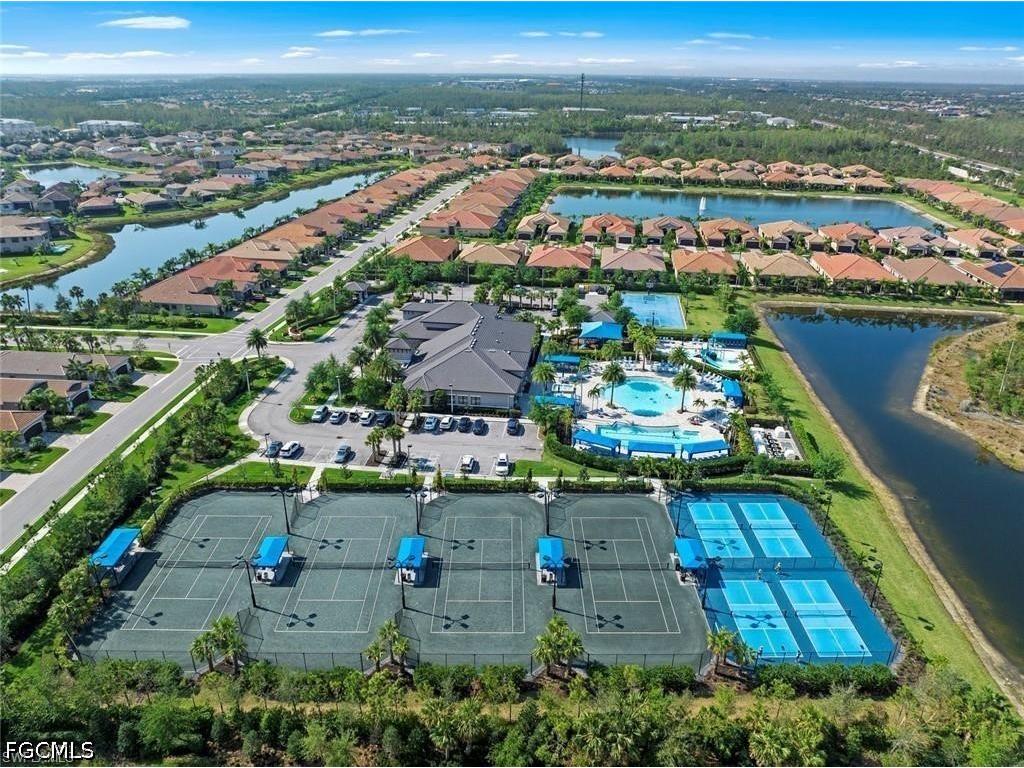 12016 Five Waters Circle Fort Myers FL 33913 2025009586 image46