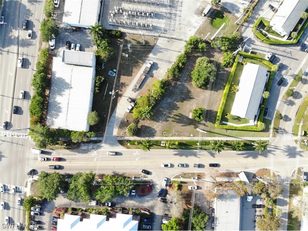 1202 5th Avenue N Naples FL 34102 223016560 image1