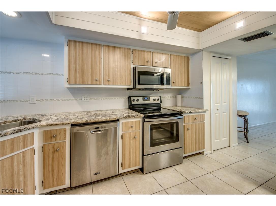 1202 Cape Coral Parkway W #107 Cape Coral FL 33914 2026011716 image16