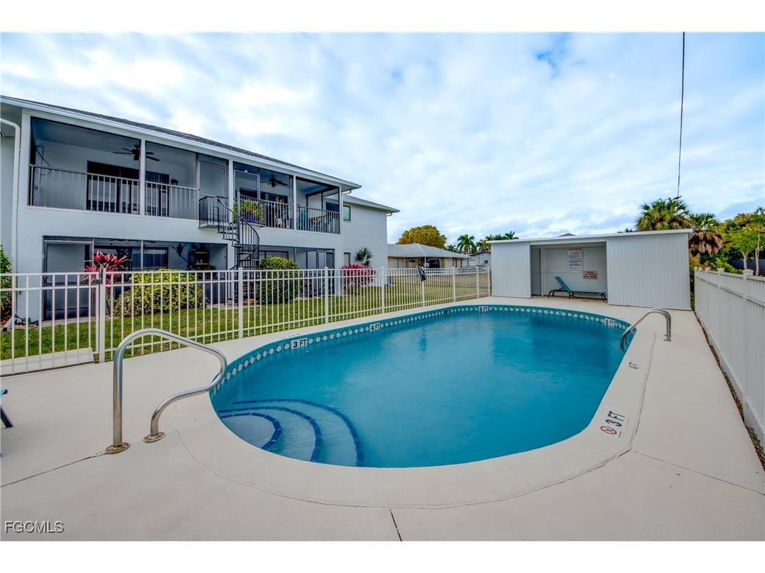 1202 Cape Coral Parkway W #206 Cape Coral FL 33914 2026002719 image1