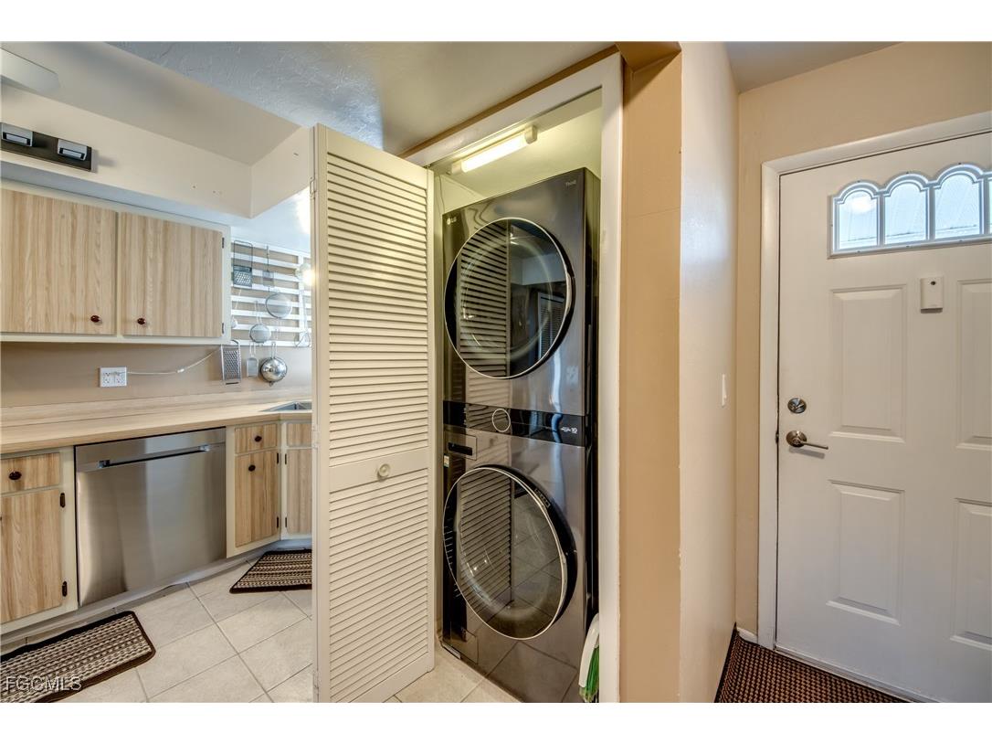 1202 Cape Coral Parkway W #206 Cape Coral FL 33914 2026002719 image12