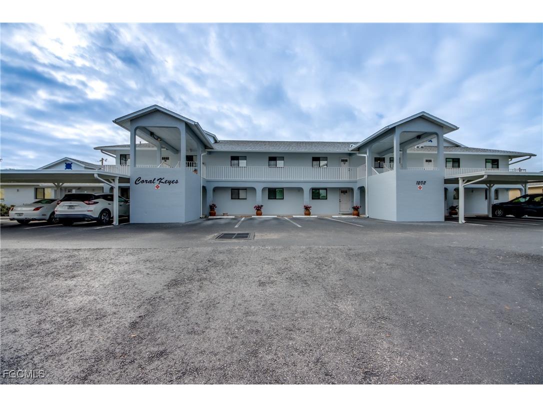 1202 Cape Coral Parkway W #206 Cape Coral FL 33914 2026002719 image33