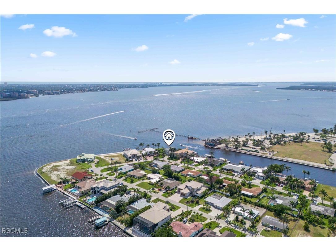 1202 Flamingo Drive Cape Coral FL 33904 2025010752 image19