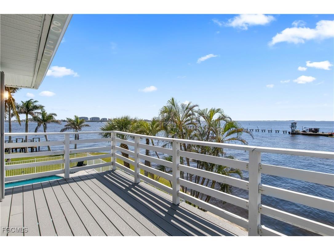 1202 Flamingo Drive Cape Coral FL 33904 2025010752 image42