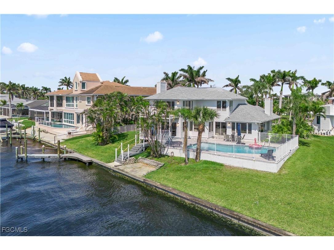 1202 Flamingo Drive Cape Coral FL 33904 2025010752 image8