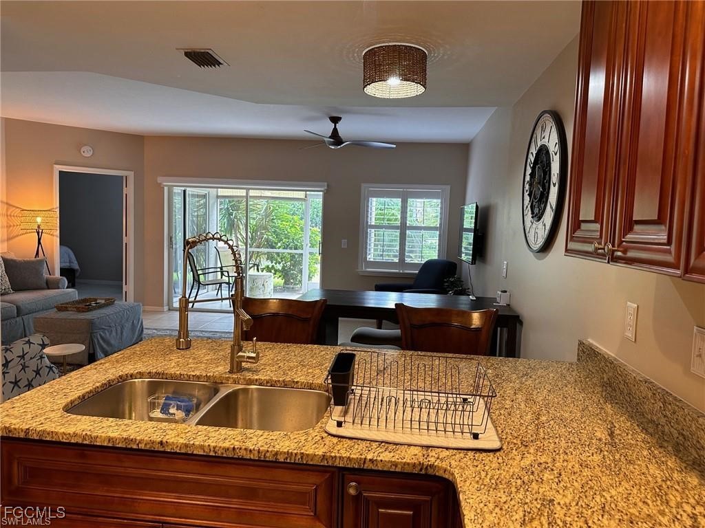 12020 Champions Green Way #112 Fort Myers FL 33913 2025011481 image5