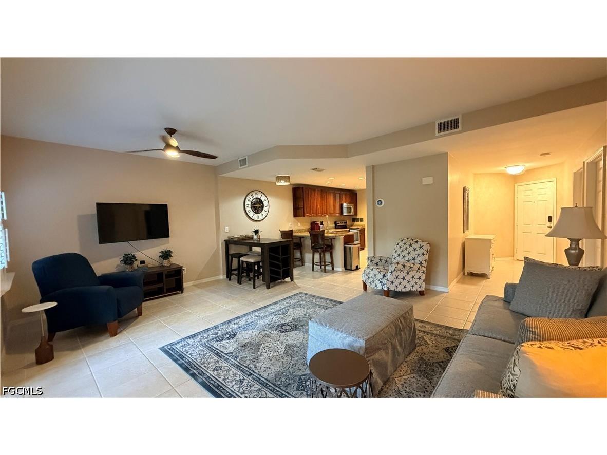 12020 Champions Green Way #112 Fort Myers FL 33913 2026024934 image4