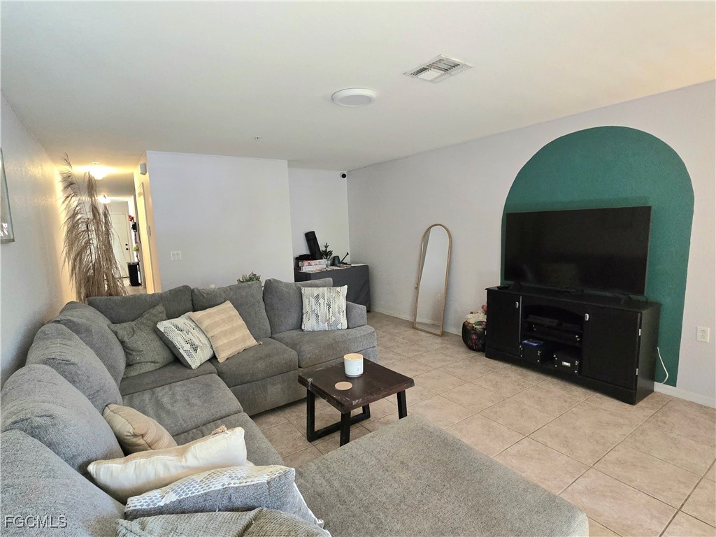 12020 Rock Brook Run #1805 Fort Myers FL 33913 2025021888 image2