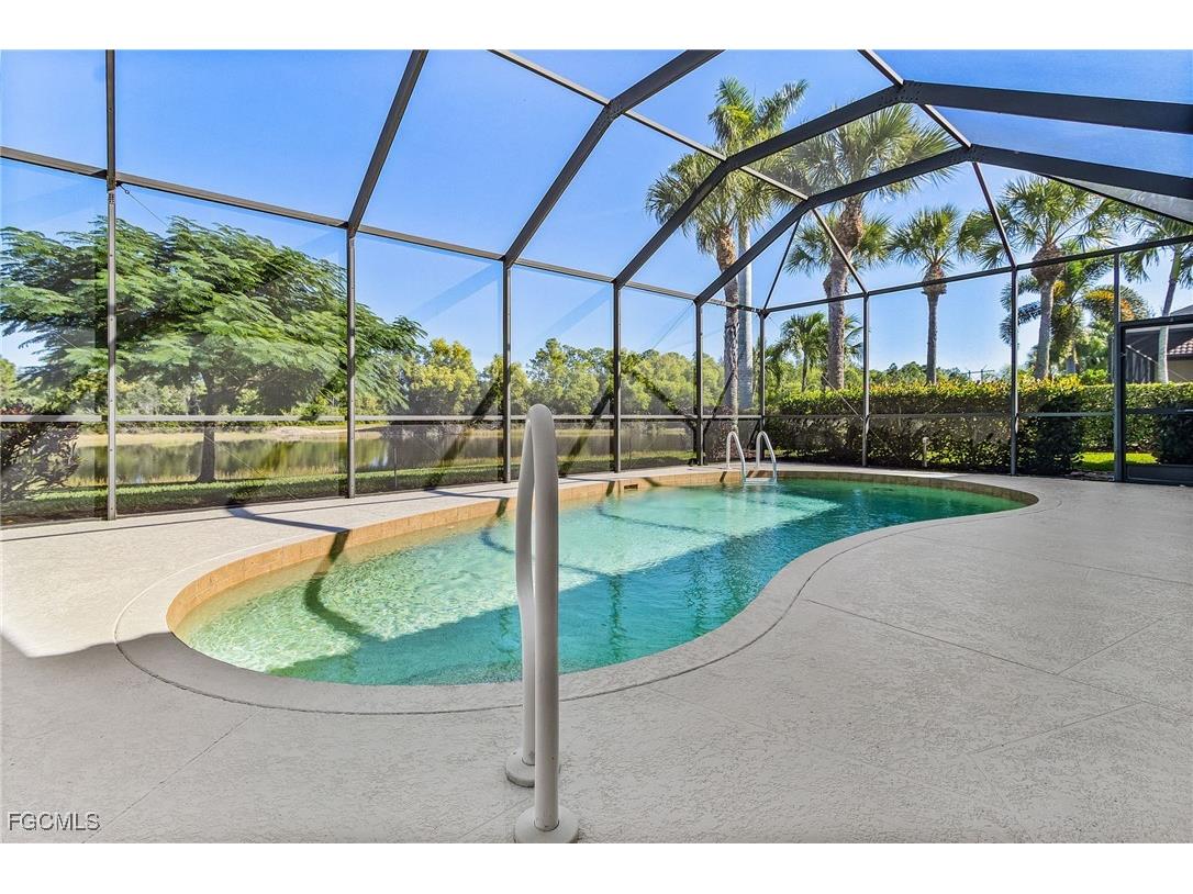 12021 Hidden Links Drive Fort Myers FL 33913 2025021569 image21