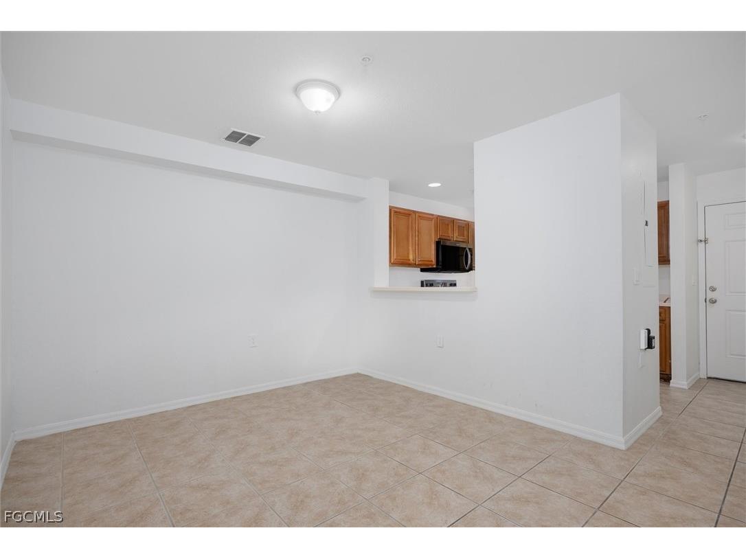 12021 Rock Brook Run #2108 Fort Myers FL 33913 2026007275 image8