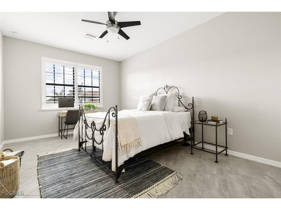 12023 Hawthorn Lake Drive #202 Fort Myers FL 33913 2025002975 image17