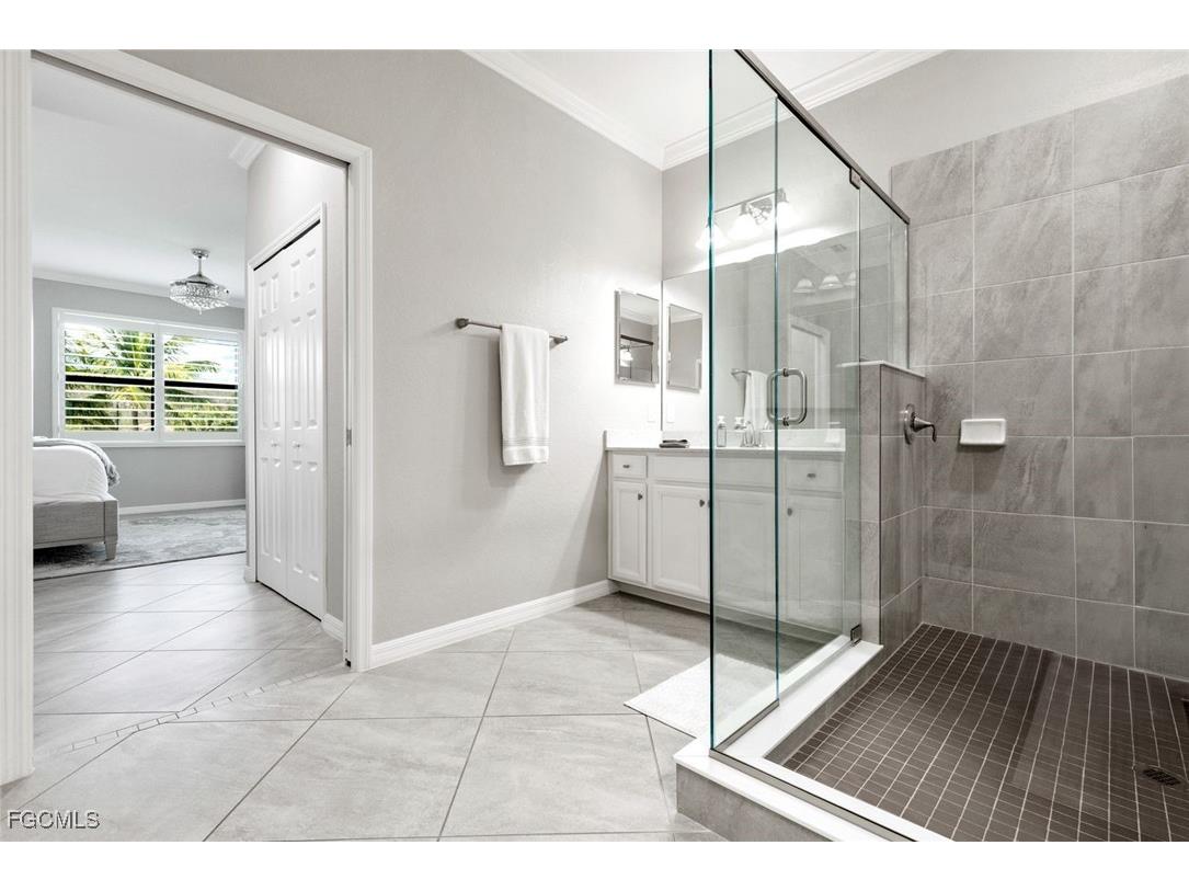 12023 Hawthorn Lake Drive #202 Fort Myers FL 33913 2025002975 image23