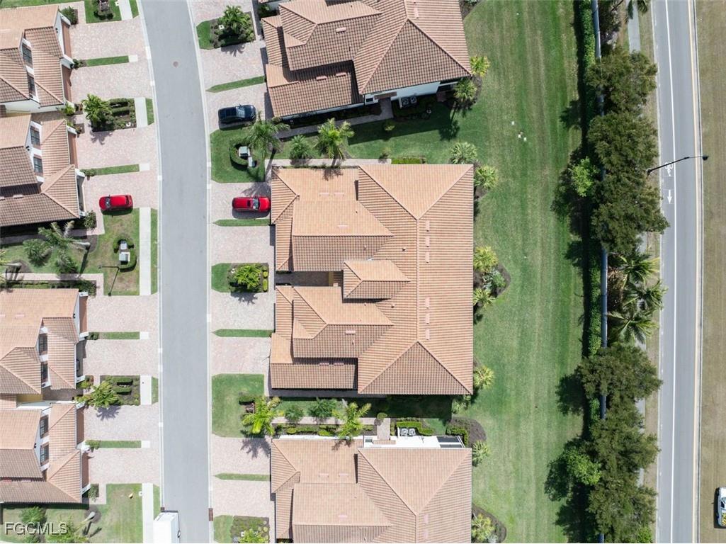 12023 Hawthorn Lake Drive #202 Fort Myers FL 33913 2025002975 image29