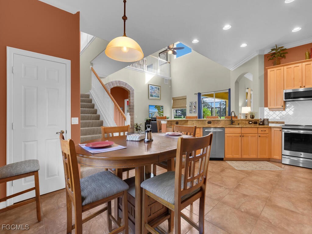 12024 Cypress Links Drive Fort Myers FL 33913 2025024452 image17