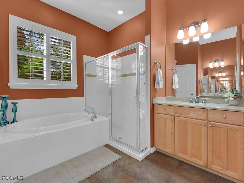 12024 Cypress Links Drive Fort Myers FL 33913 2025024452 image24