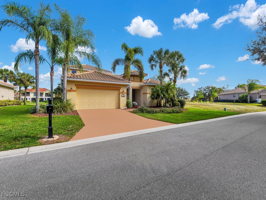 12024 Cypress Links Drive Fort Myers FL 33913 2025024452 image38