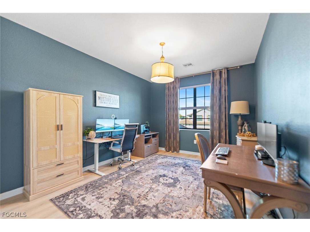 12027 Hawthorn Lake Drive #202 Fort Myers FL 33913 2026009304 image29