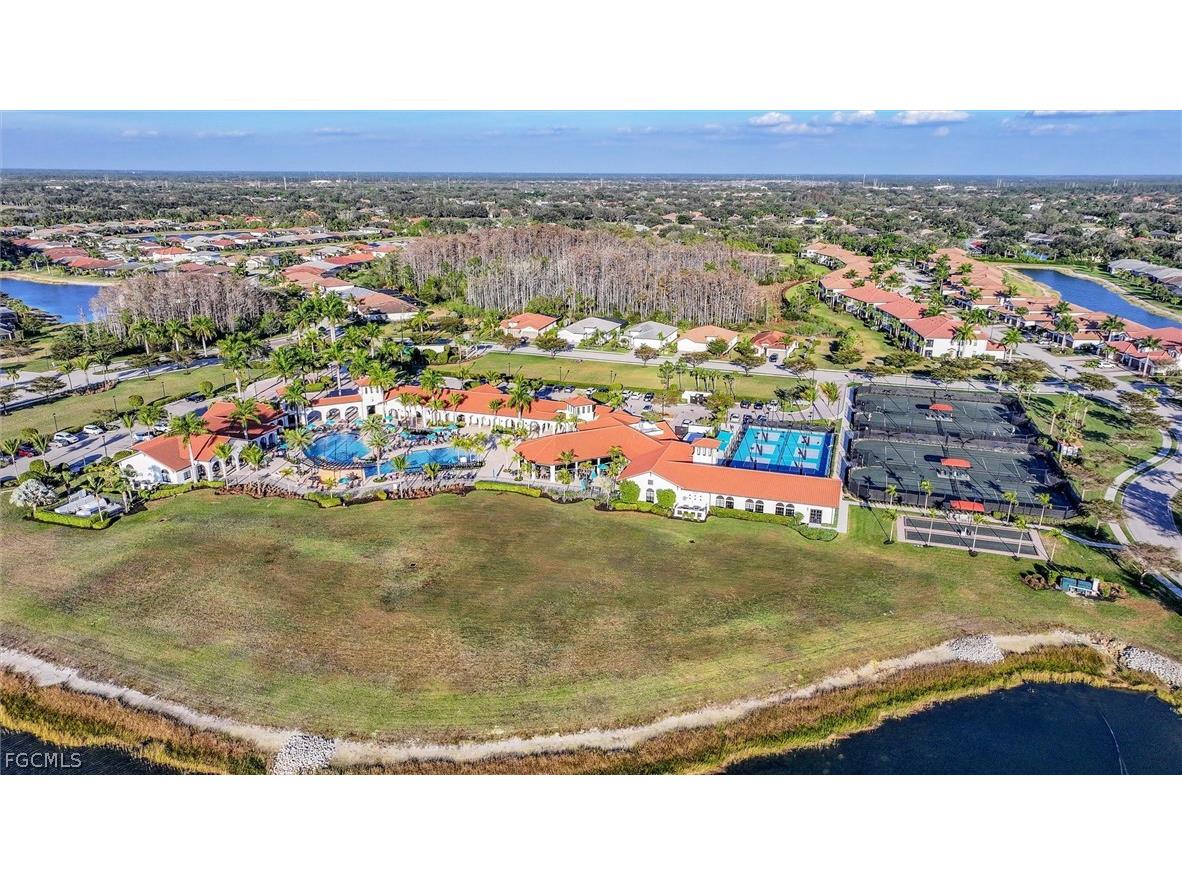 12027 Hawthorn Lake Drive #202 Fort Myers FL 33913 2026009304 image33