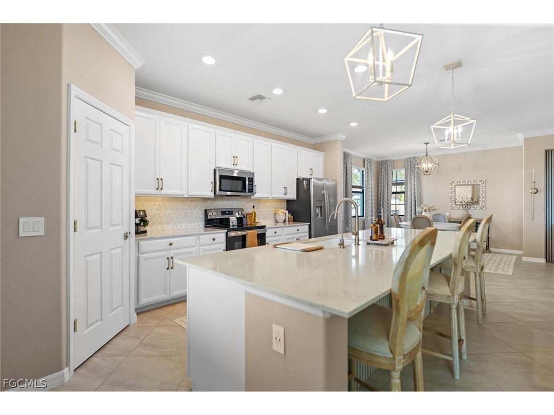 12027 Hawthorn Lake Drive #202 Fort Myers FL 33913 2026009304 image6
