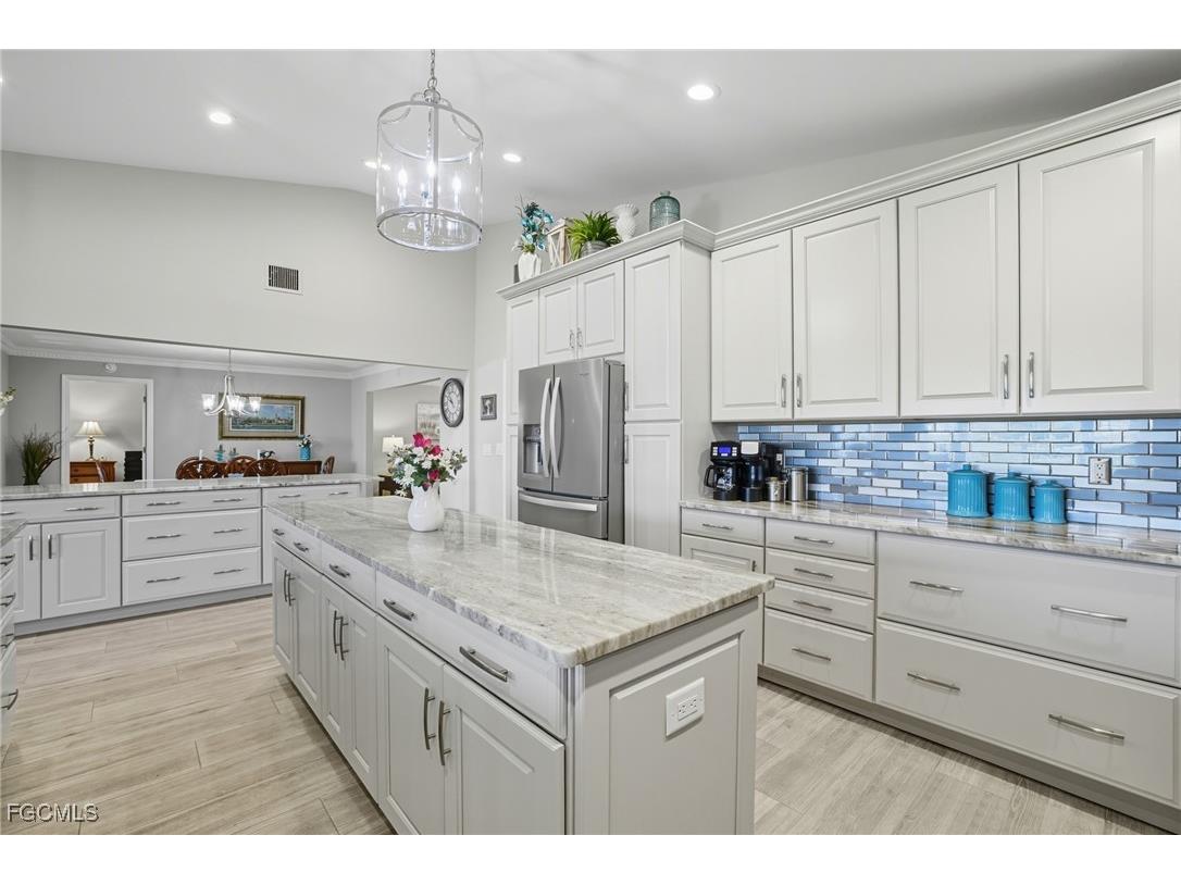 1203 N Brandywine Circle Fort Myers FL 33919 2025013787 image5