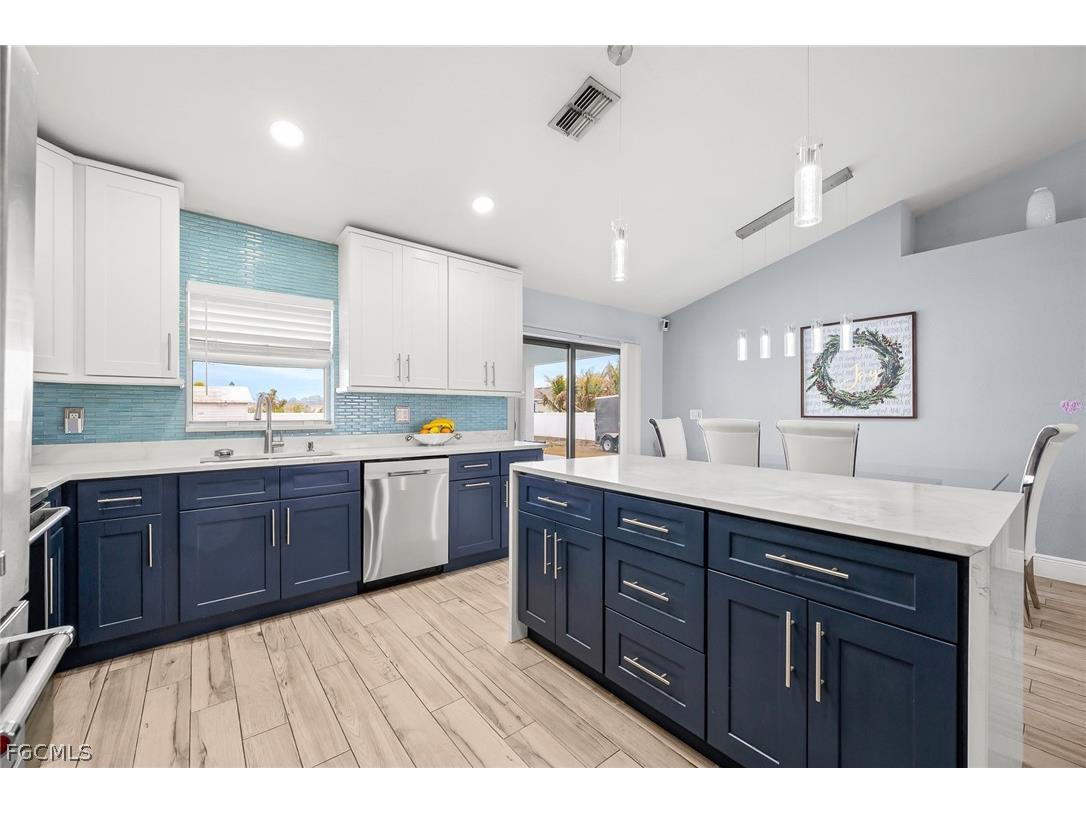 1203 NW 4th Street Cape Coral FL 33993 2026008498 image16