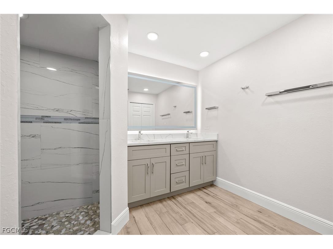 1203 NW 4th Street Cape Coral FL 33993 2026008498 image20