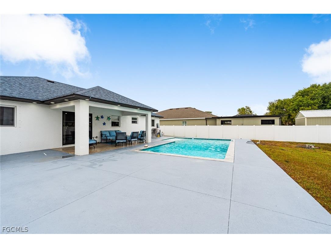 1203 NW 4th Street Cape Coral FL 33993 2026008498 image28