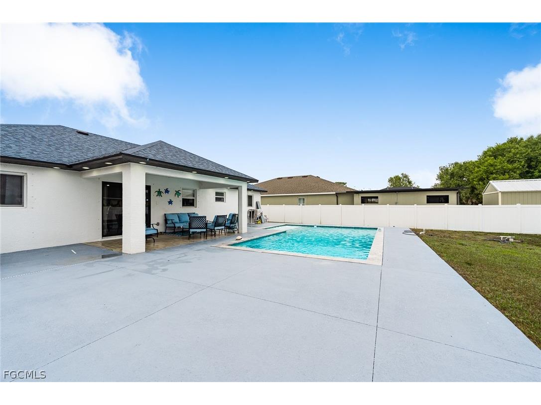 1203 NW 4th Street Cape Coral FL 33993 2026008498 image3