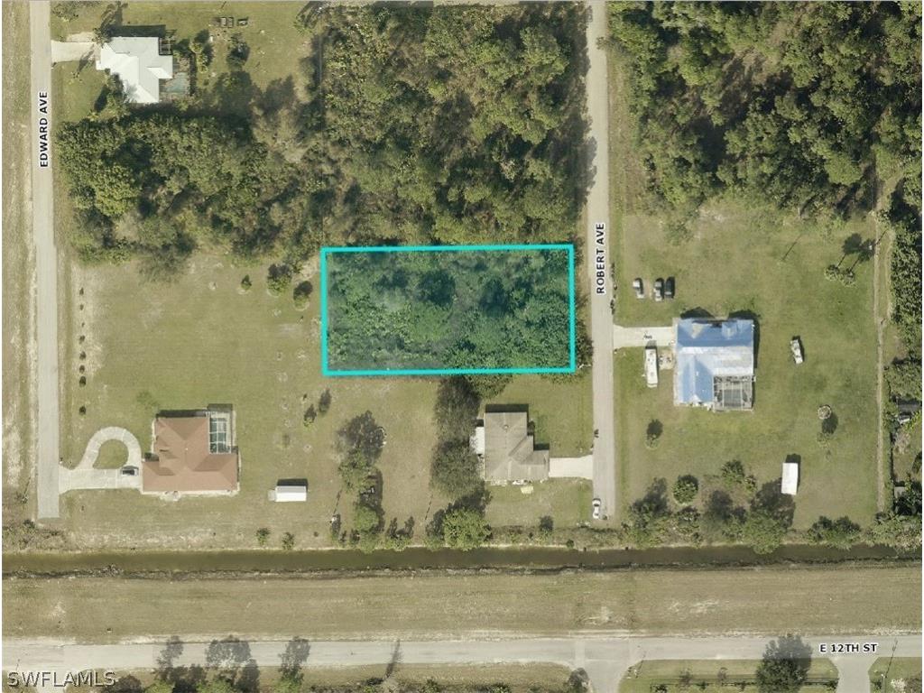 1203 Robert Avenue Lehigh Acres FL 33972 224056395 image1
