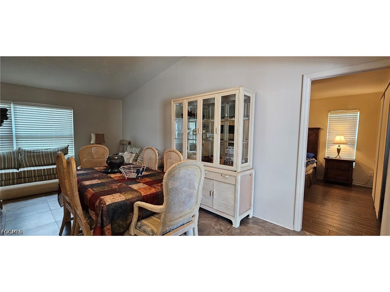 1203 SE 23rd Terrace Cape Coral FL 33990 2026022341 image5