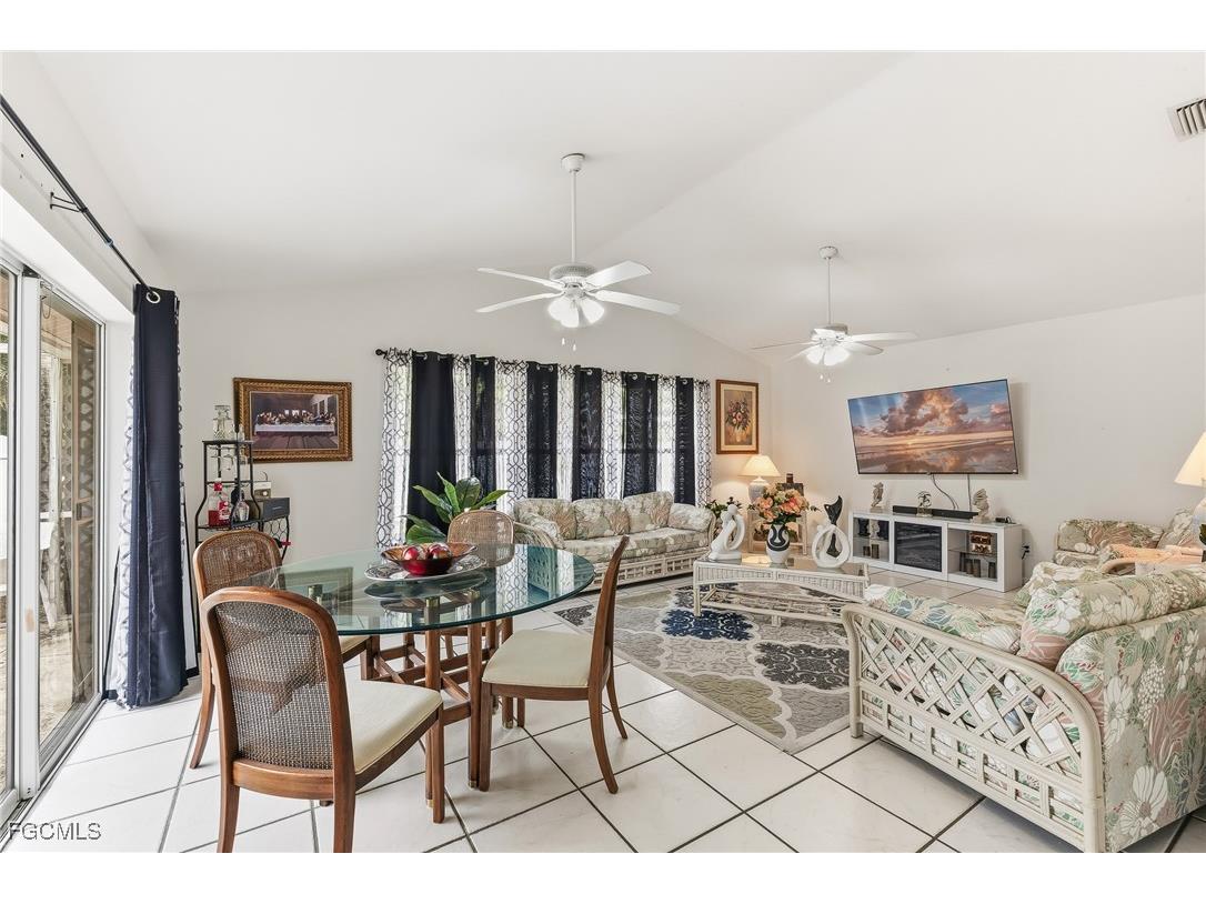 1203 SE 27th Street Cape Coral FL 33904 2025023111 image7