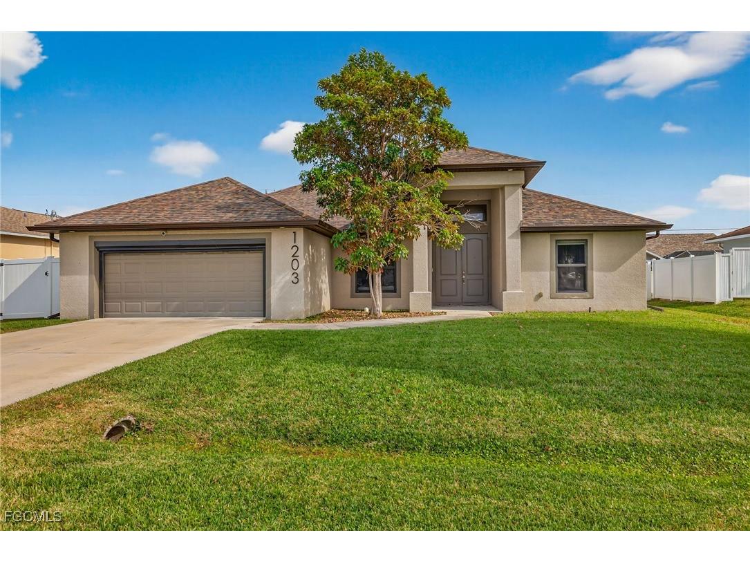 1203 SW 11th Place Cape Coral FL 33991 2026003675 image1