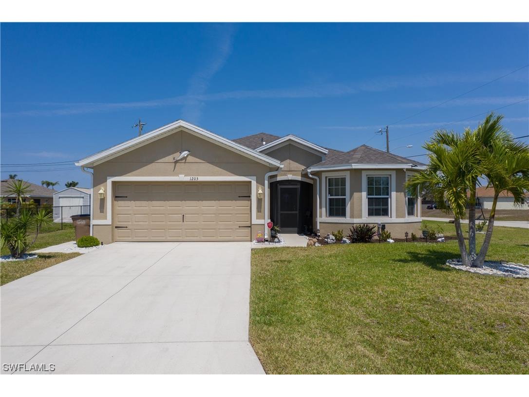 1203 SW 33rd Terrace Cape Coral FL 33914 223026455 image1