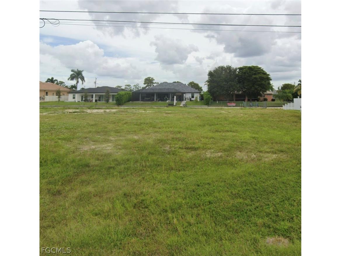 1203 SW 8th Court Cape Coral FL 33991 2026012726 image1