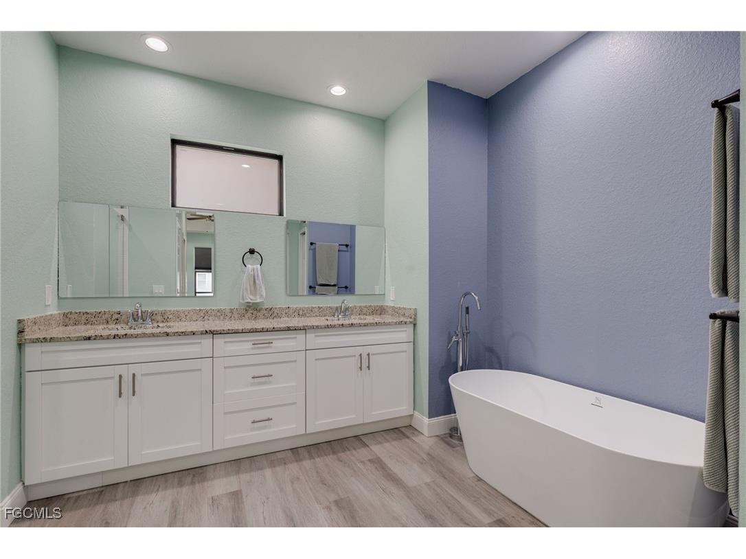 1203 Sunniland Boulevard Lehigh Acres FL 33971 2025019048 image13