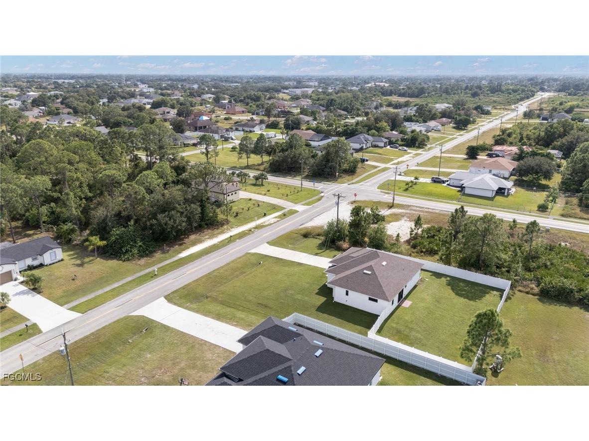 1203 Sunniland Boulevard Lehigh Acres FL 33971 2025019048 image22