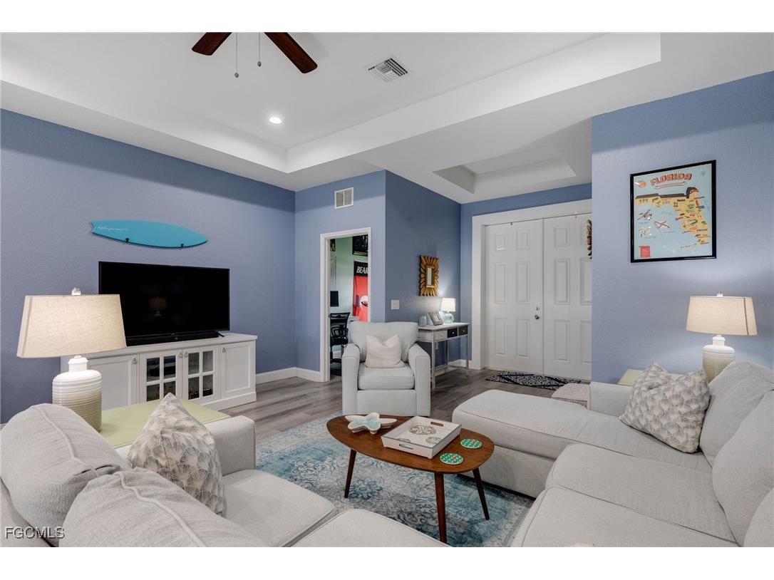 1203 Sunniland Boulevard Lehigh Acres FL 33971 2025019048 image6