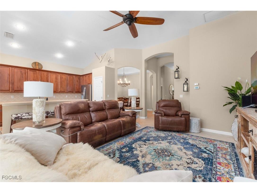 12030 Bramble Cove Drive Fort Myers FL 33905 2025017264 image13